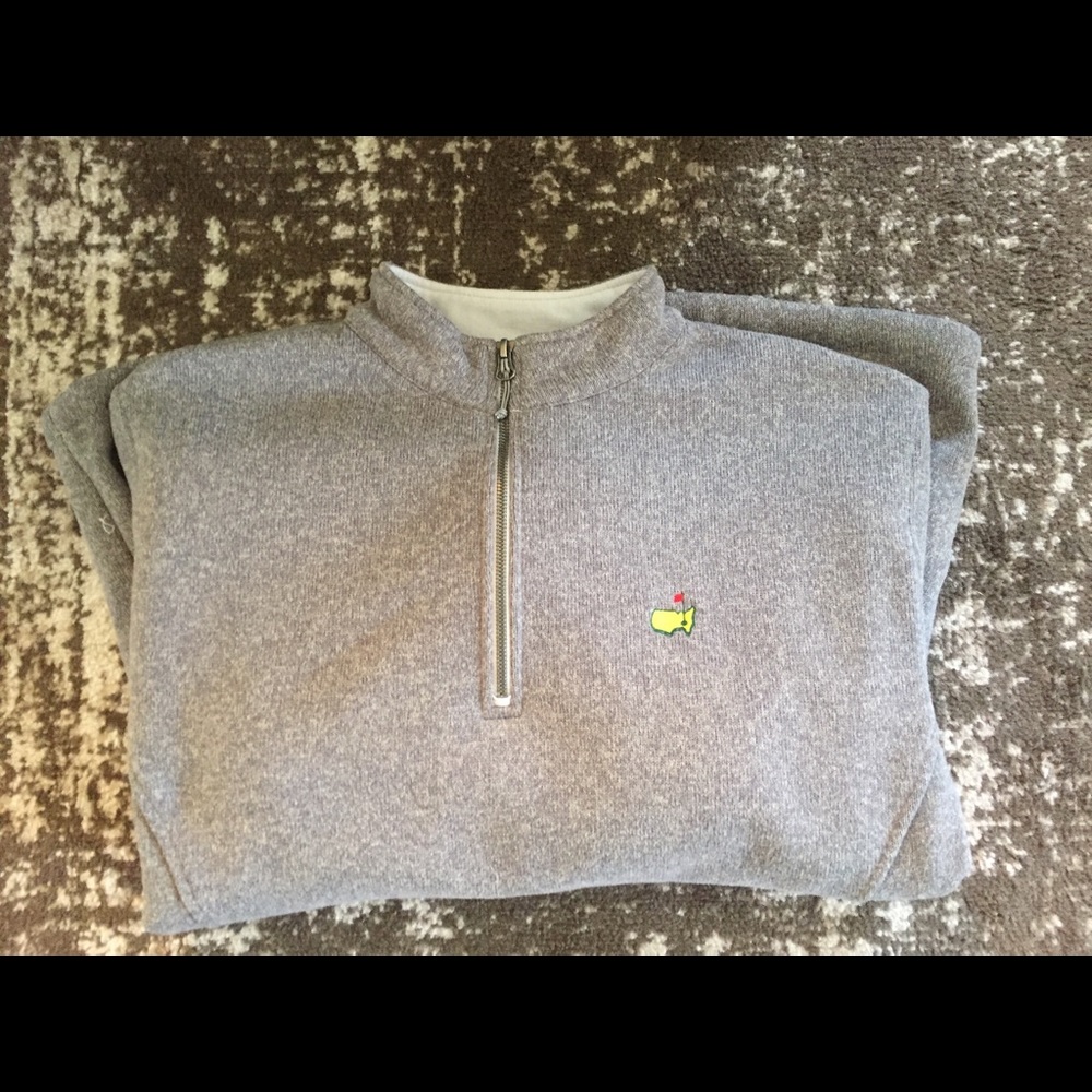 Master’s Grey pullover